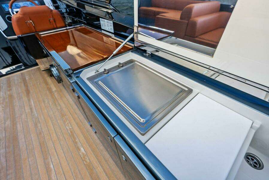 IL VIAGGIO 56ft Riva Yacht For Sale