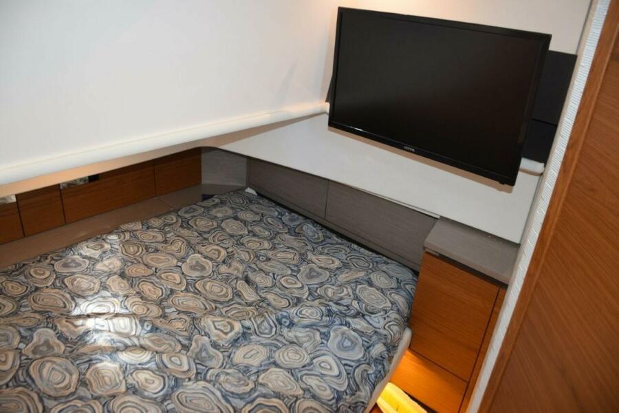 38' 2024 Tiara Yachts 38 LS