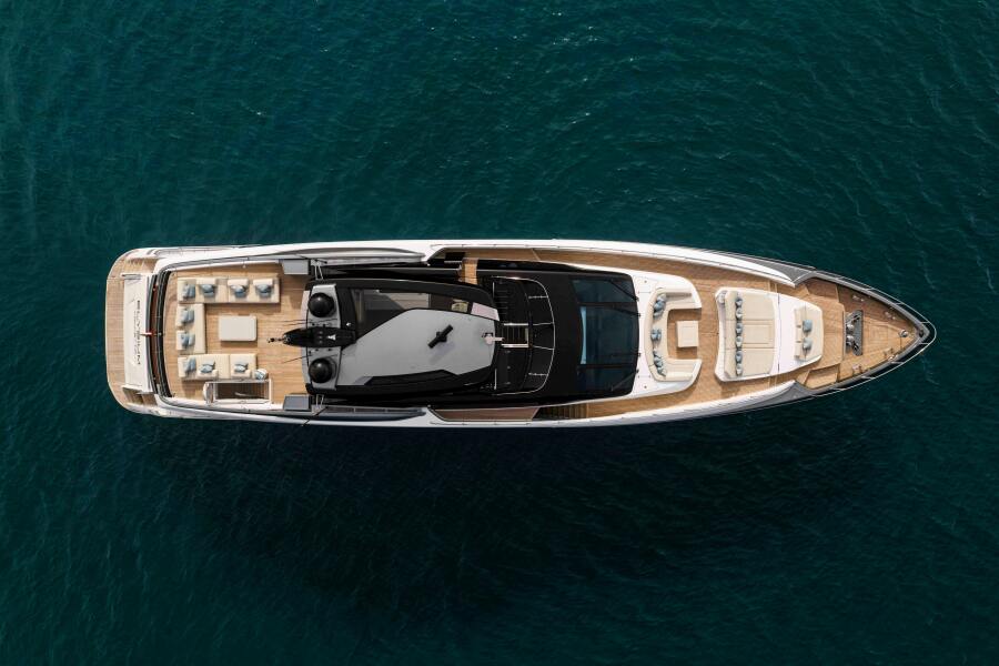 110' 2019 Riva Riva Dolcevita 110
