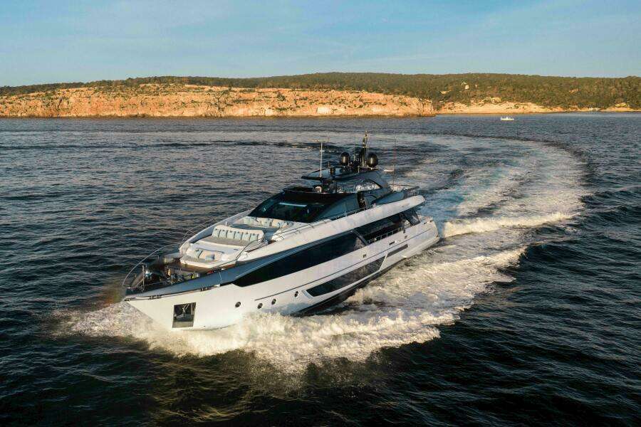 2019 Riva Riva Dolcevita 110