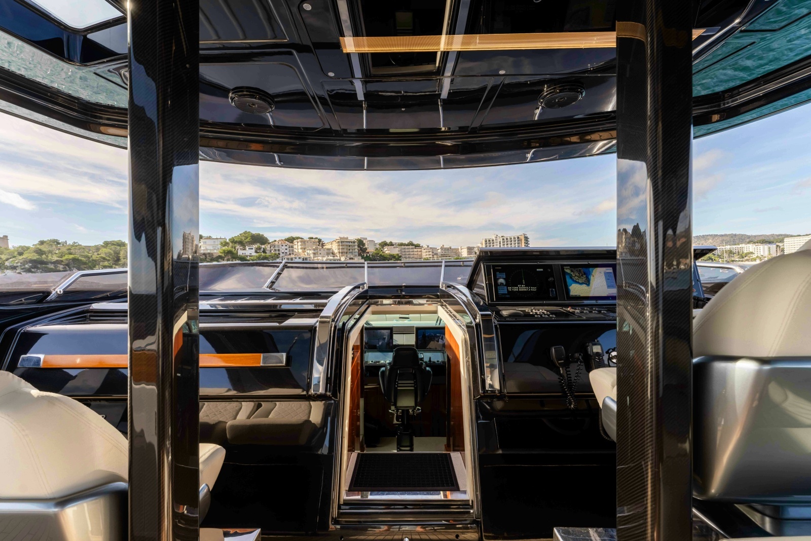 ELYSIUM I 110ft Riva Yacht For Sale