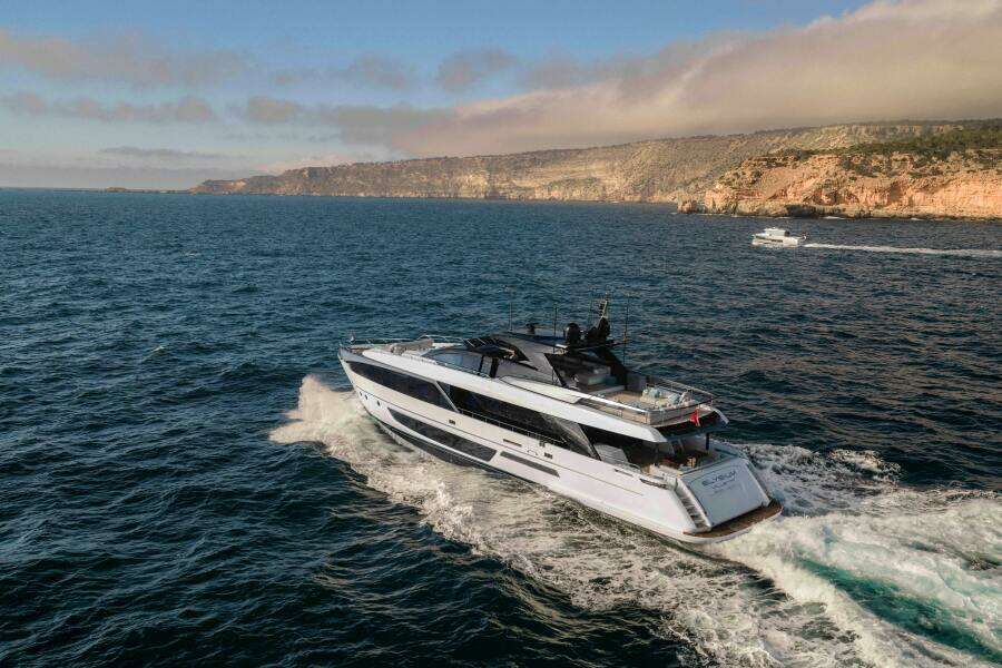 2019 Riva Riva Dolcevita 110