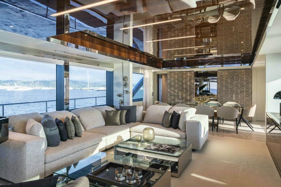 110' 2019 Riva Riva Dolcevita 110