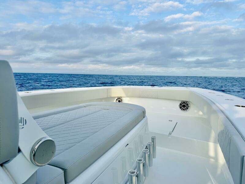 Lodge ical Necessity 37ft Freeman Yacht For Sale