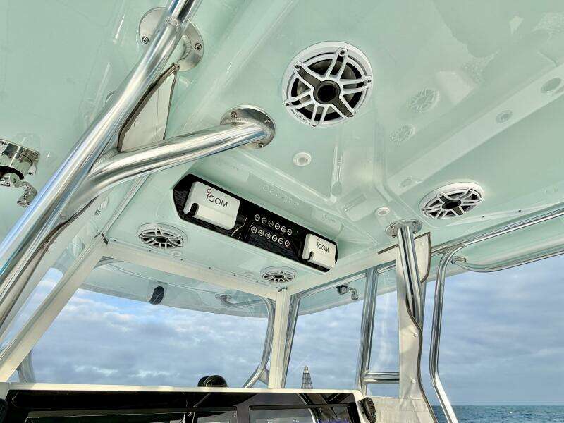 Lodge ical Necessity 37ft Freeman Yacht For Sale