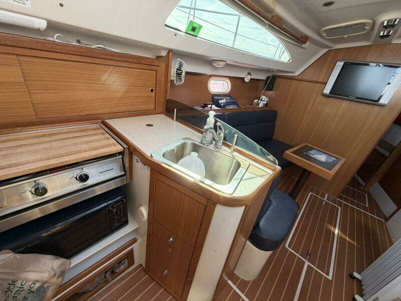QE3 31ft Catalina Yacht For Sale