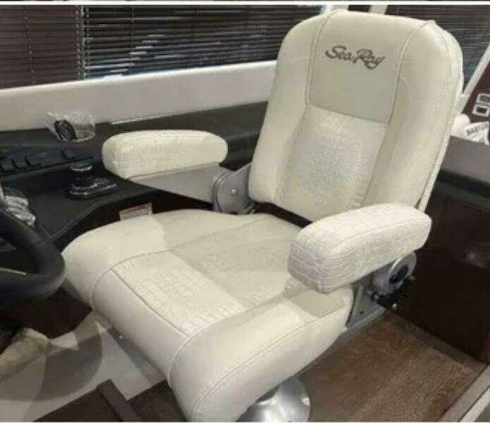 BABYLON 51ft Sea Ray Yacht For Sale