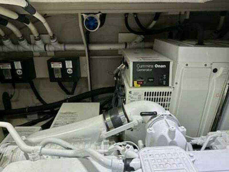 BABYLON 51ft Sea Ray Yacht For Sale