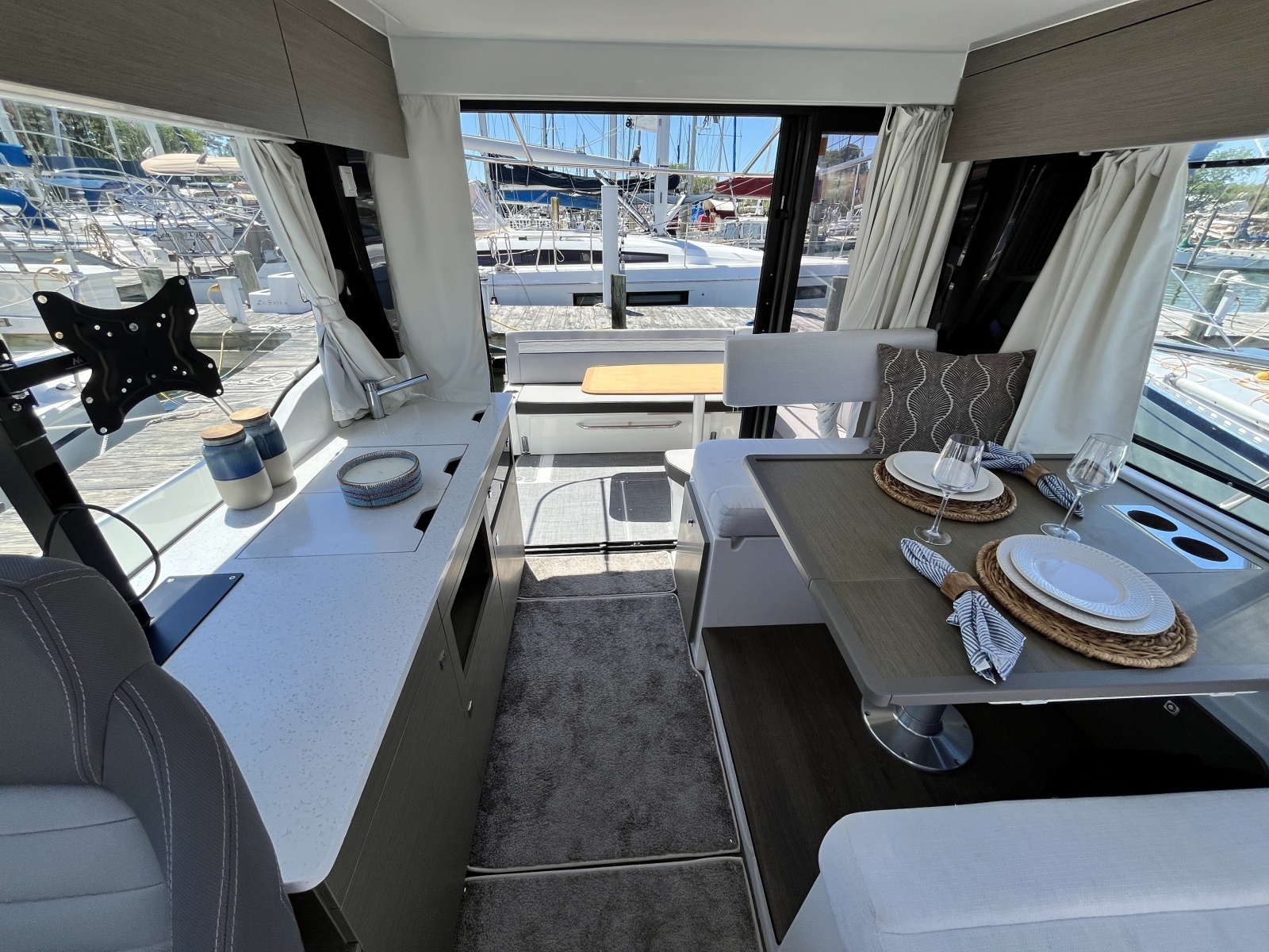 34ft Jeanneau Yacht For Sale