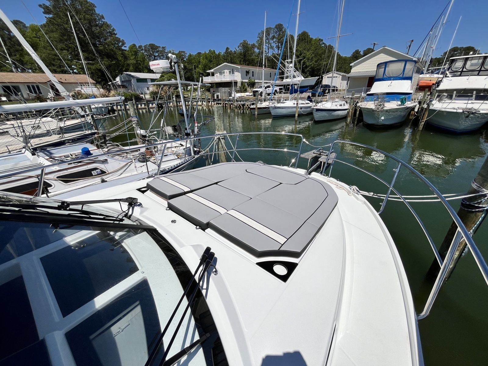 34ft Jeanneau Yacht For Sale