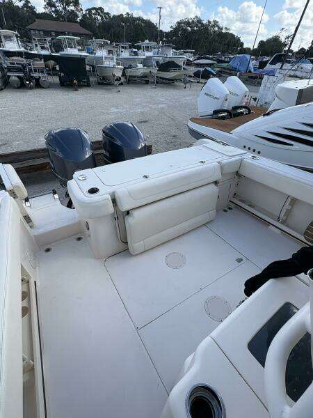 31ft Grady White Yacht For Sale