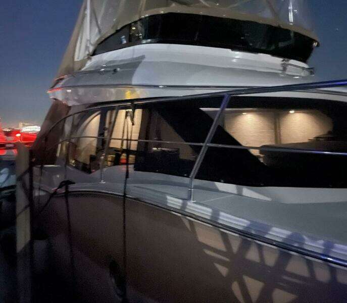 Long Gone 34ft Carver Yacht For Sale