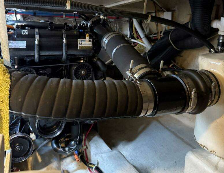 Long Gone 34ft Carver Yacht For Sale