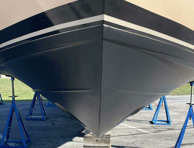 Long Gone 34ft Carver Yacht For Sale