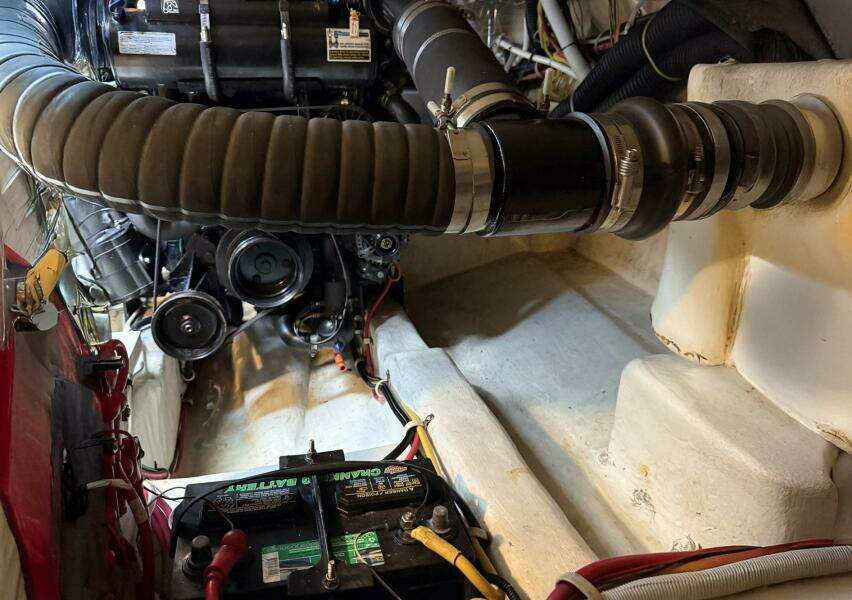 Long Gone 34ft Carver Yacht For Sale