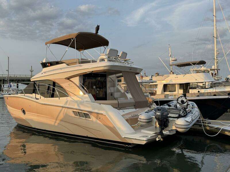 Long Gone 34ft Carver Yacht For Sale