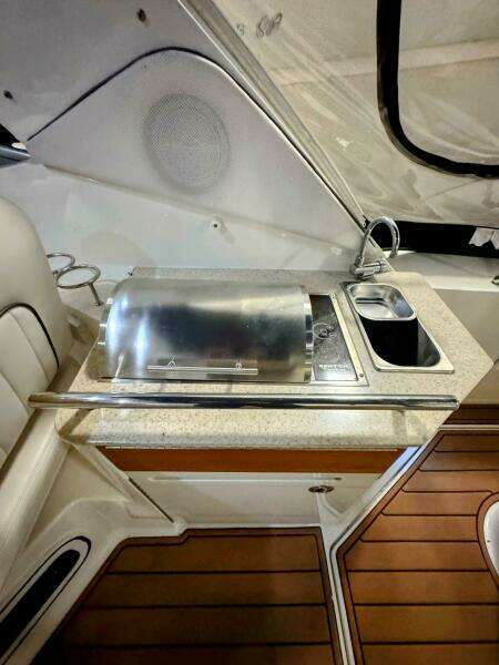 Josh d 31ft Sea Ray Yacht For Sale