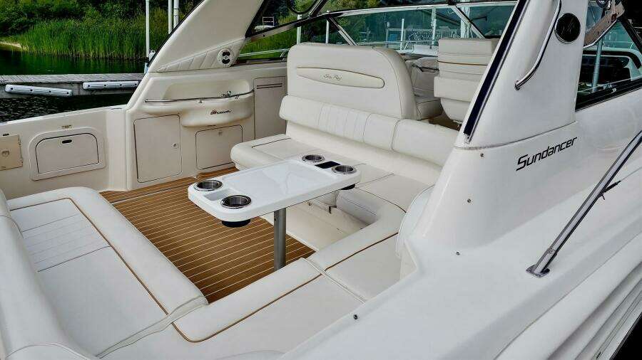 SEASCAPE 40ft Sea Ray Yacht For Sale