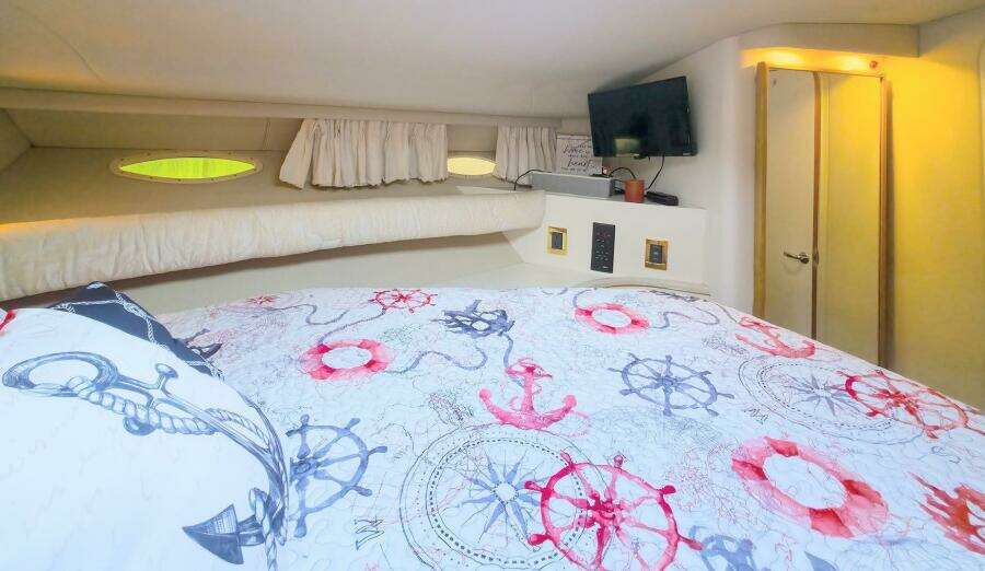 SEASCAPE 40ft Sea Ray Yacht For Sale