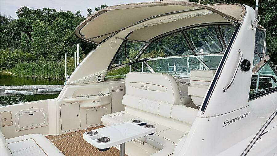 SEASCAPE 40ft Sea Ray Yacht For Sale