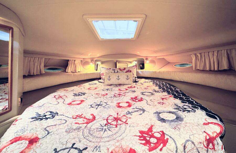 SEASCAPE 40ft Sea Ray Yacht For Sale