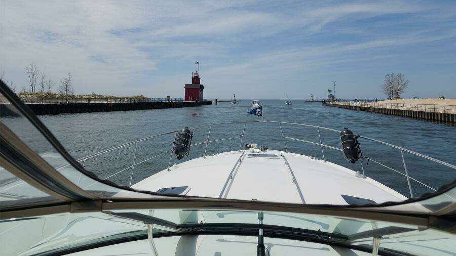 SEASCAPE 40ft Sea Ray Yacht For Sale