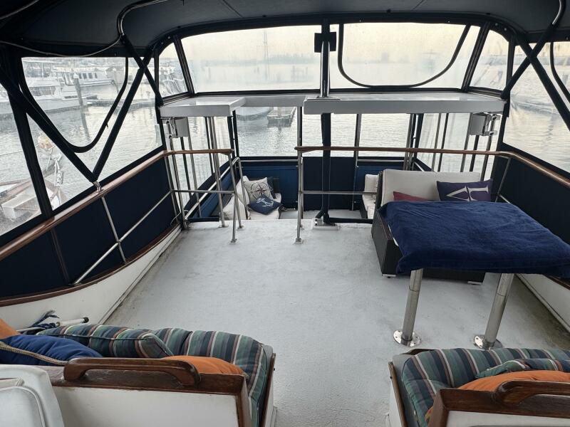 44' 1981 Marine Trader Double Cabin