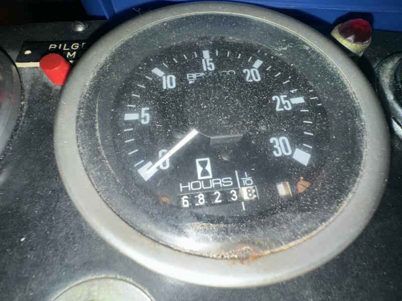 44' 1981 Marine Trader Double Cabin