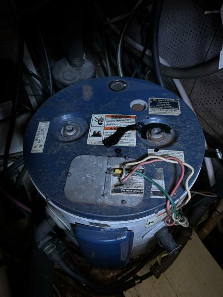 44' 1981 Marine Trader Double Cabin