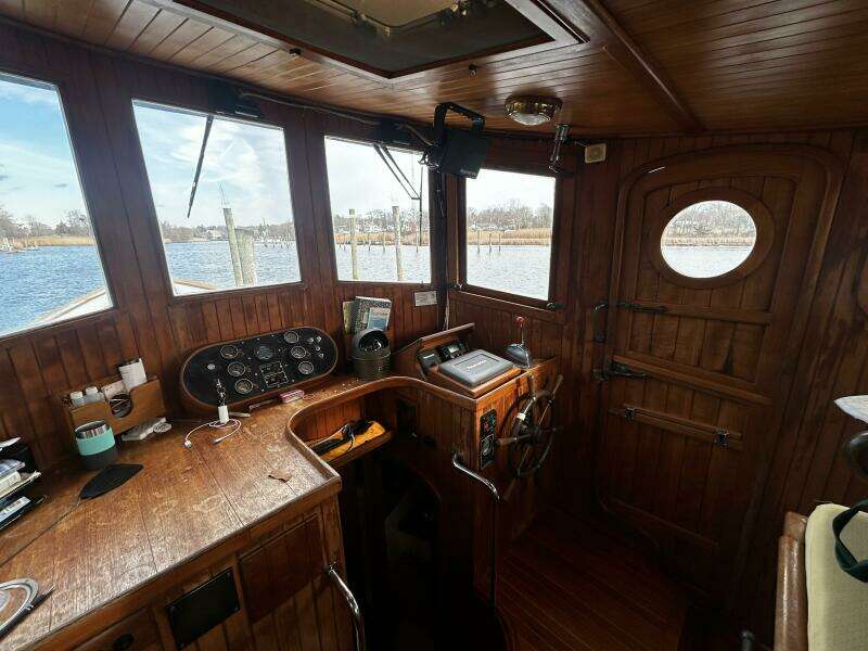 37ft Lord Nelson Yacht For Sale