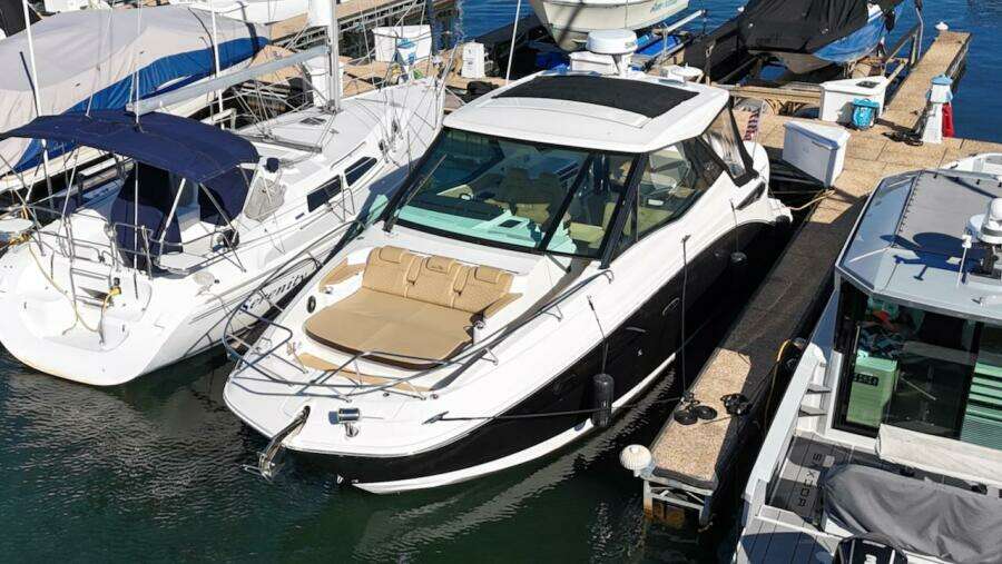 SEA JAY 32ft Sea Ray Yacht For Sale