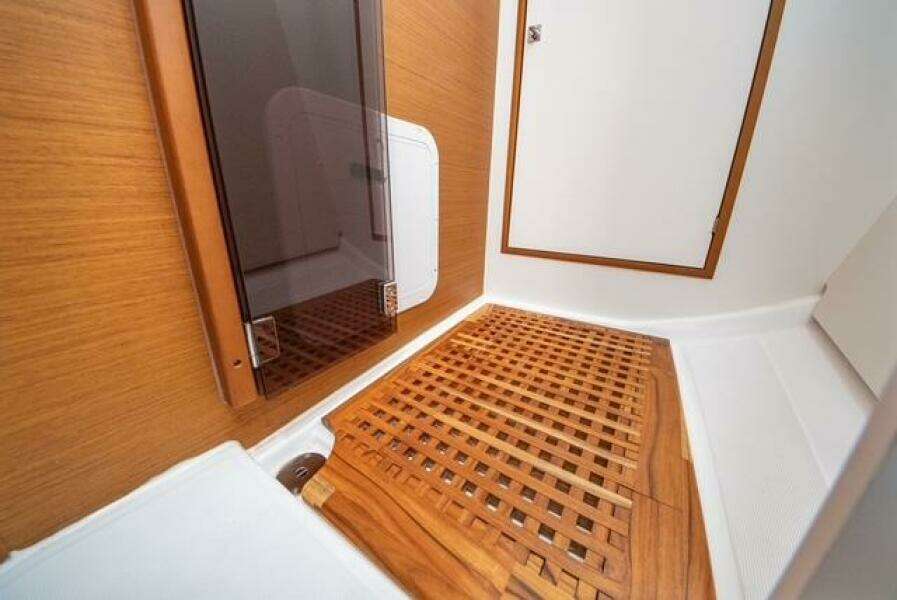 Rivendell 34ft Jeanneau Yacht For Sale