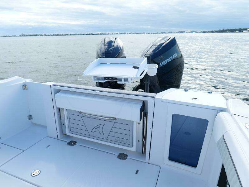 Blackfin 332 CC - Cockpiit