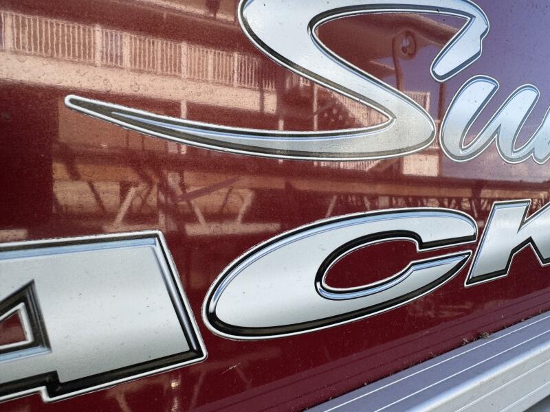 21' 2019 Sun Tracker Fishin' Barge 20DLX