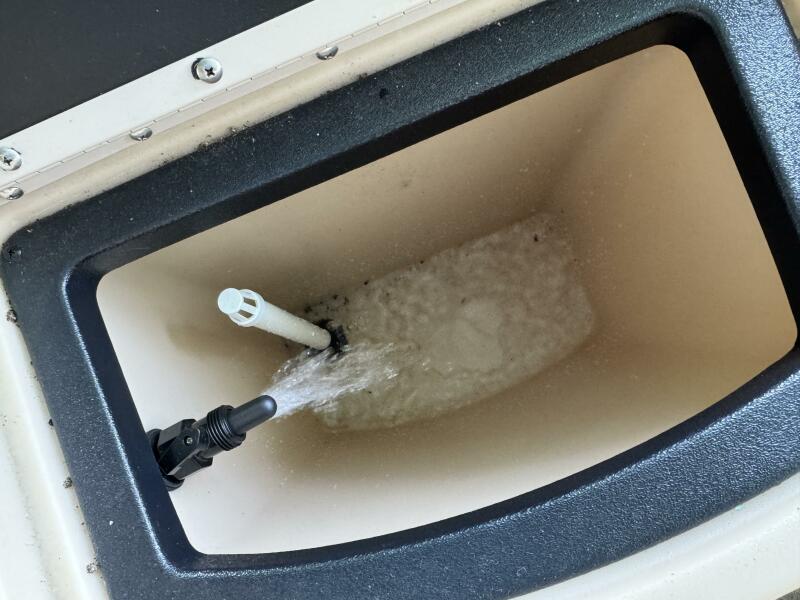 21' 2019 Sun Tracker Fishin' Barge 20DLX