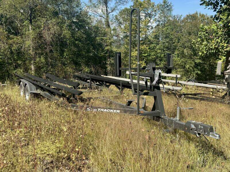 21ft Sun Tracker Yacht For Sale