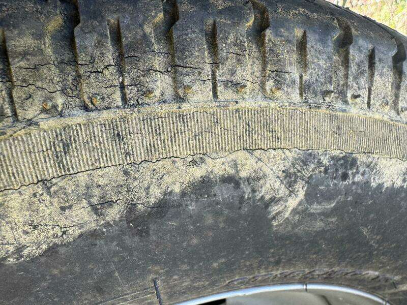 21ft Sun Tracker Yacht For Sale