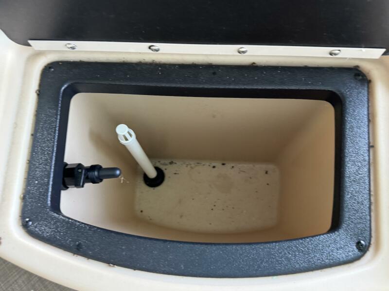 21' 2019 Sun Tracker Fishin' Barge 20DLX