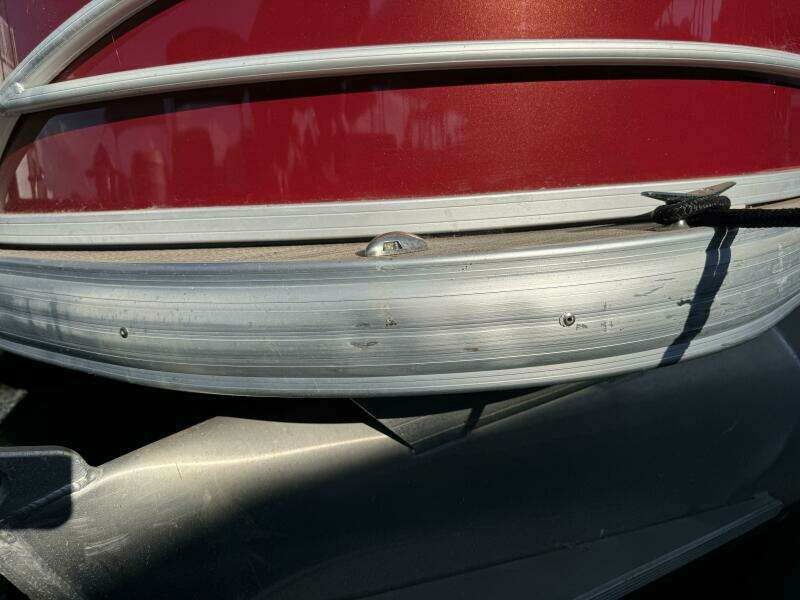 21ft Sun Tracker Yacht For Sale