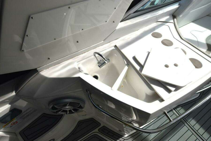 Dauntless 35ft Monterey Yacht For Sale