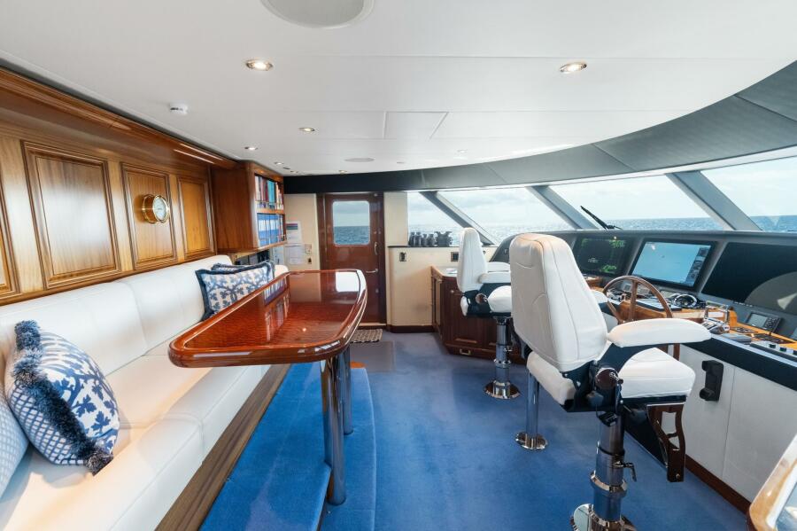 142' 2010 Westport Superyacht