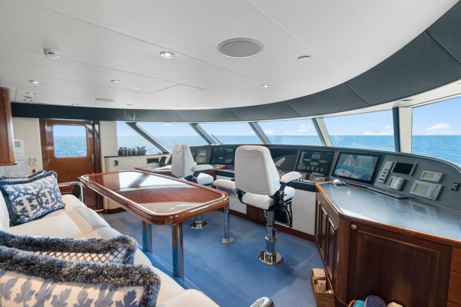 142' 2010 Westport Superyacht