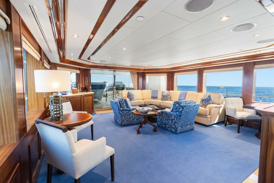 142' 2010 Westport Superyacht