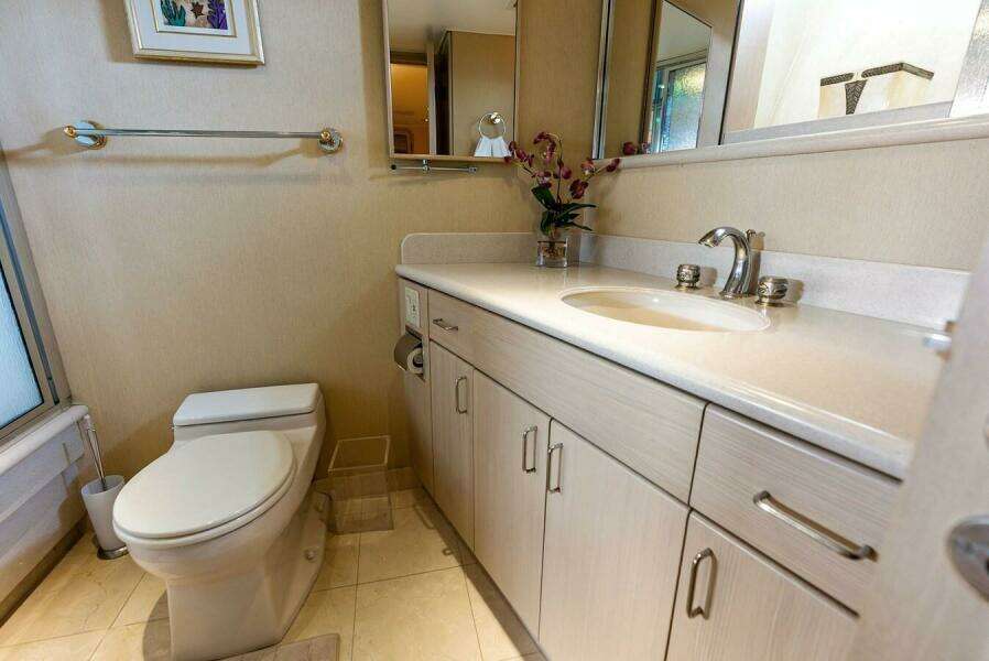 Bravo Zulu 92ft Westship Yacht For Sale