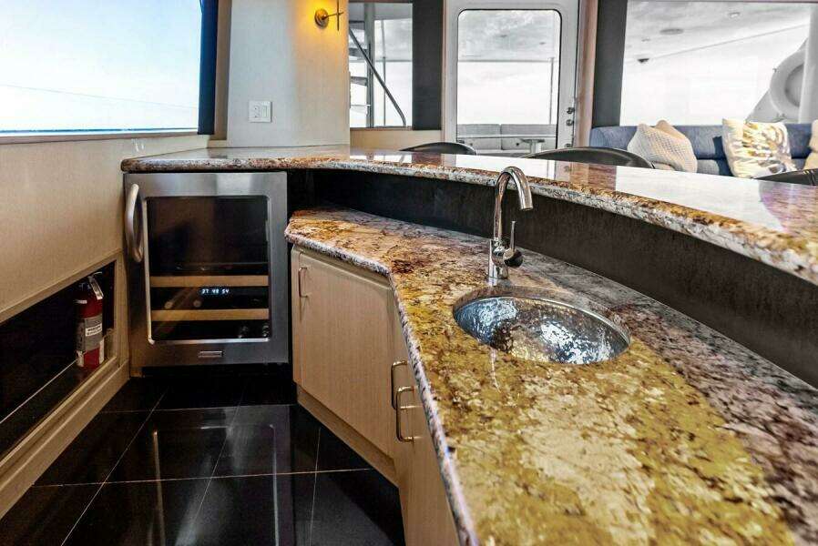 Bravo Zulu 92ft Westship Yacht For Sale