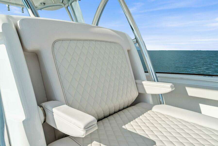 Valhalla Boatworks V 33 (64)