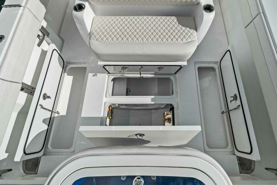 Valhalla Boatworks V 33 (36)