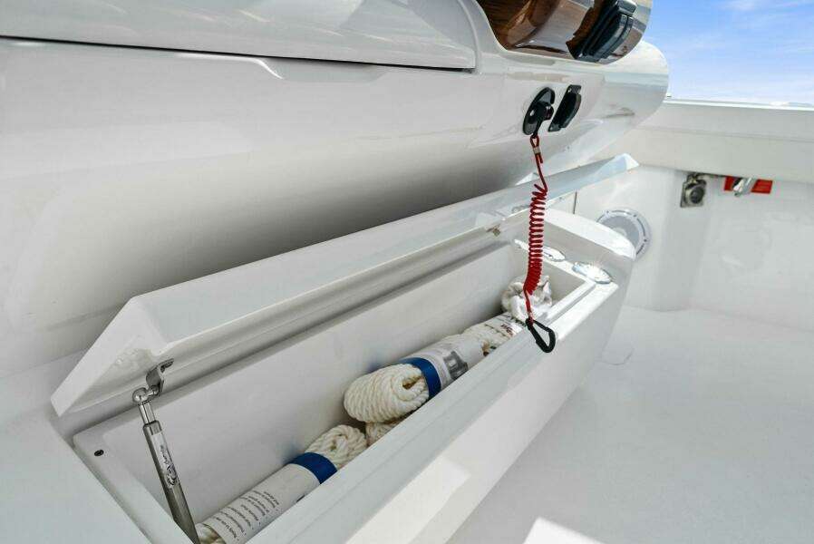 Valhalla Boatworks V 33 (45)