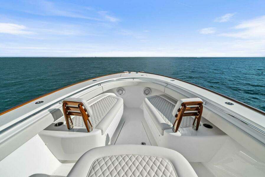 Valhalla Boatworks V 33 (50)