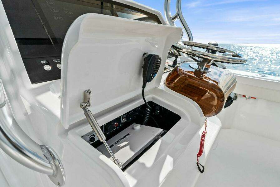 Valhalla Boatworks V 33 (46)